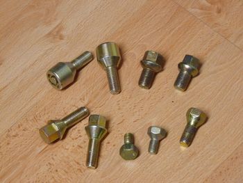 Tornillos de rueda