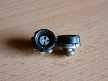 Bottom valve