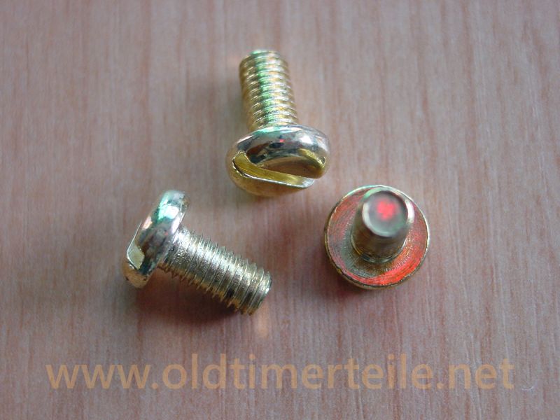 Tornillo de cabeza plana