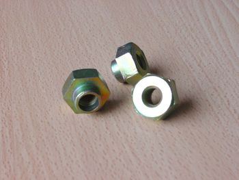 Original BMW, Wheel nut