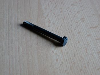 Tornillo hexagonal