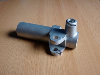 Steering column retainer
