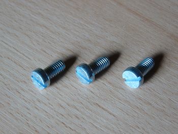 Tornillo de culata