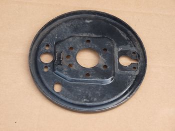 Brake carrier plate