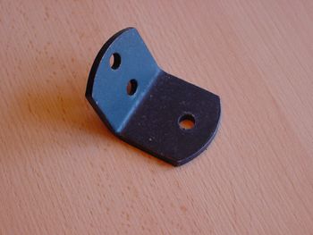 Angle bracket