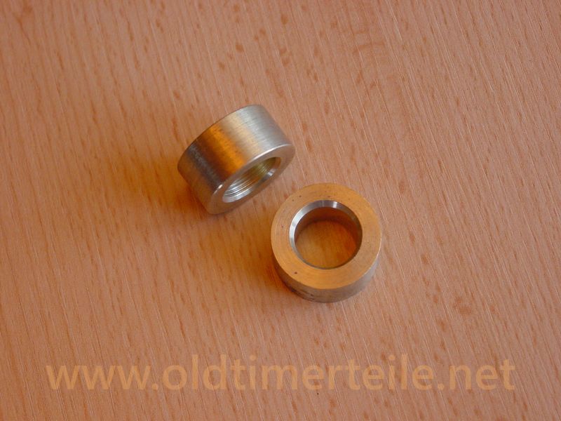Centering sleeve