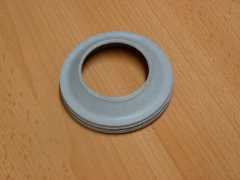 Tankstutzengummi