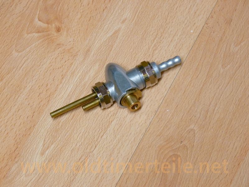 Gegebenenfalls bitte mitbestellen: 
1 x 5-2013 Überwurfmutter
1 x 5-2014 Überwurfmutter
1 x 5-2015 Ablaufnippel
1 x 5-2016 brennstoffresistentes Fett
1 x 5-2020 Dichtung
1 x 5-2021 Dichtung