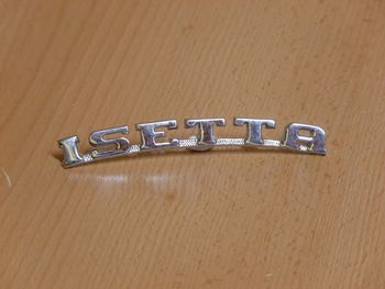 Schriftzug "Isetta"