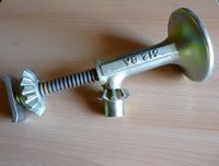 Car jack – image 2