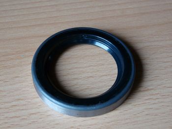 Shaft sealing ring