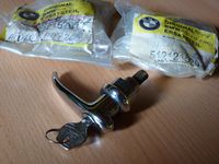 Hatch door handle – image 1