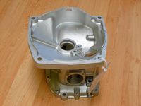 drive housing with studs – image 2