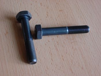Tornillo hexagonal