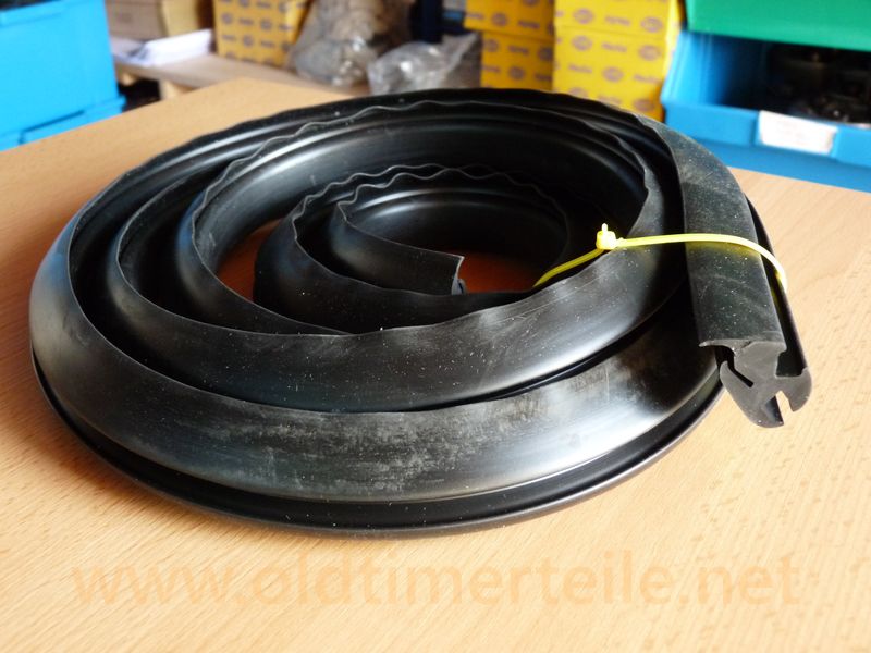Window seal for rear