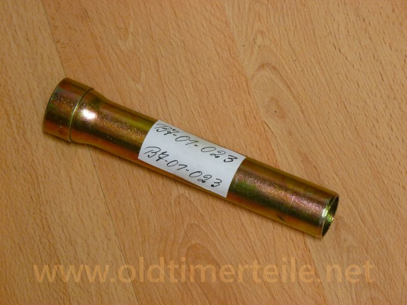 oil filling pipe