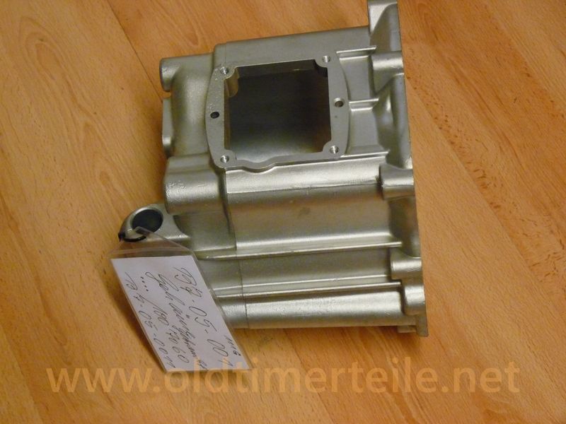 Gear box housting, used