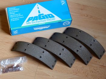 Mitad de la pastilla de freno