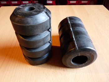 Rubber hollow spring