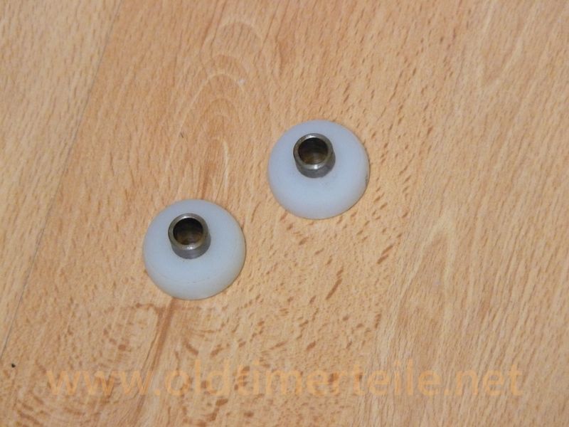 Ball plate
