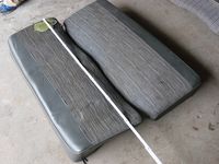 Rear seat – image 1