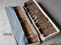 Rear seat – image 10