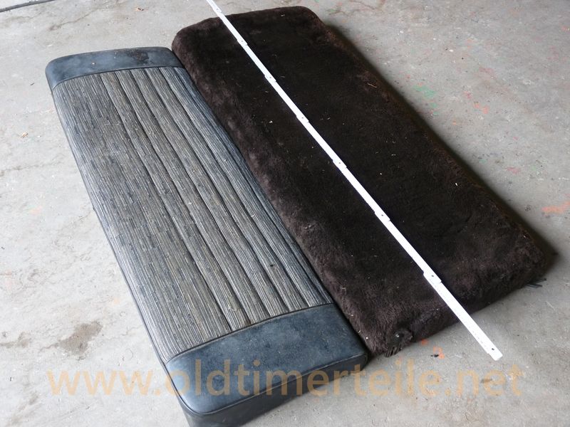 Rear seat