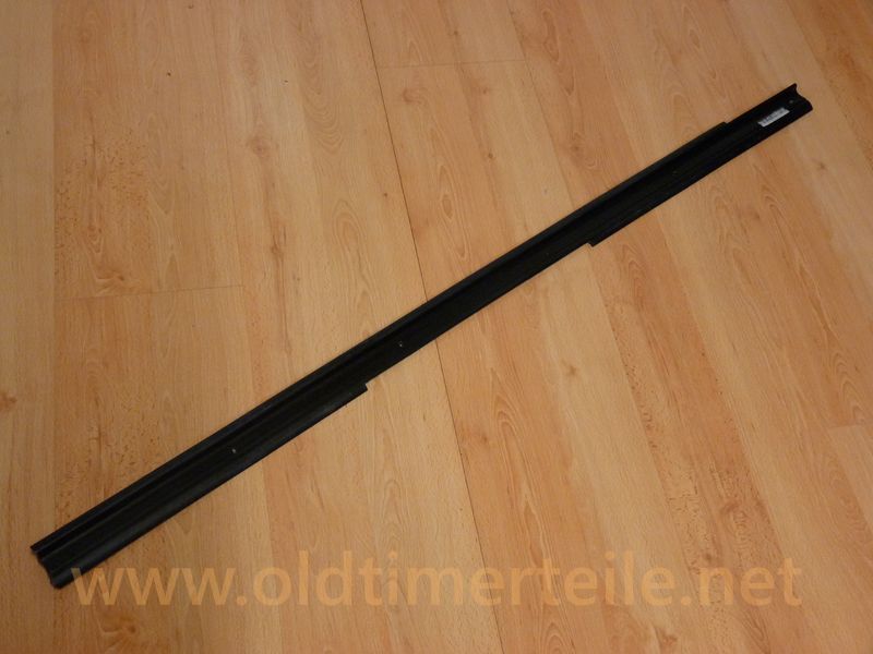 Rocker panel cover strip