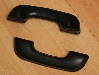 Armrest set