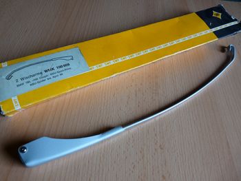 Brazo del limpiaparabrisas