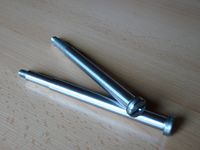 Pedal shaft – image 1