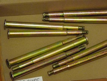 Pedal shaft